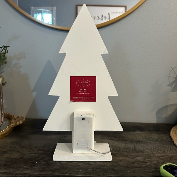 Black and white light up Buffalo Christmas Tree Photo Holder Decor - Picture 5 of 5